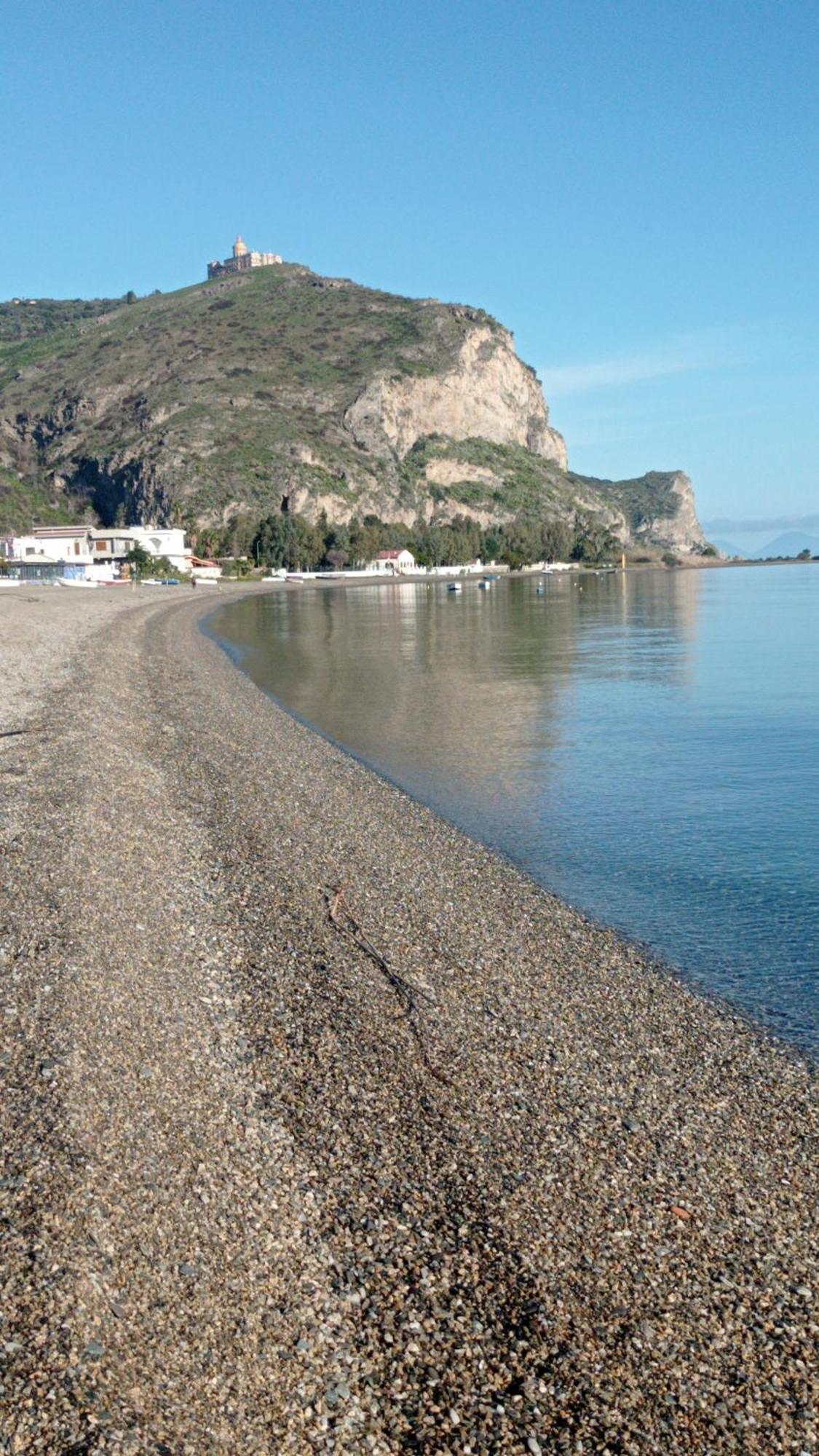 Mansarda Con Terrazzo Vista Mare Villa Oliveri Exterior photo